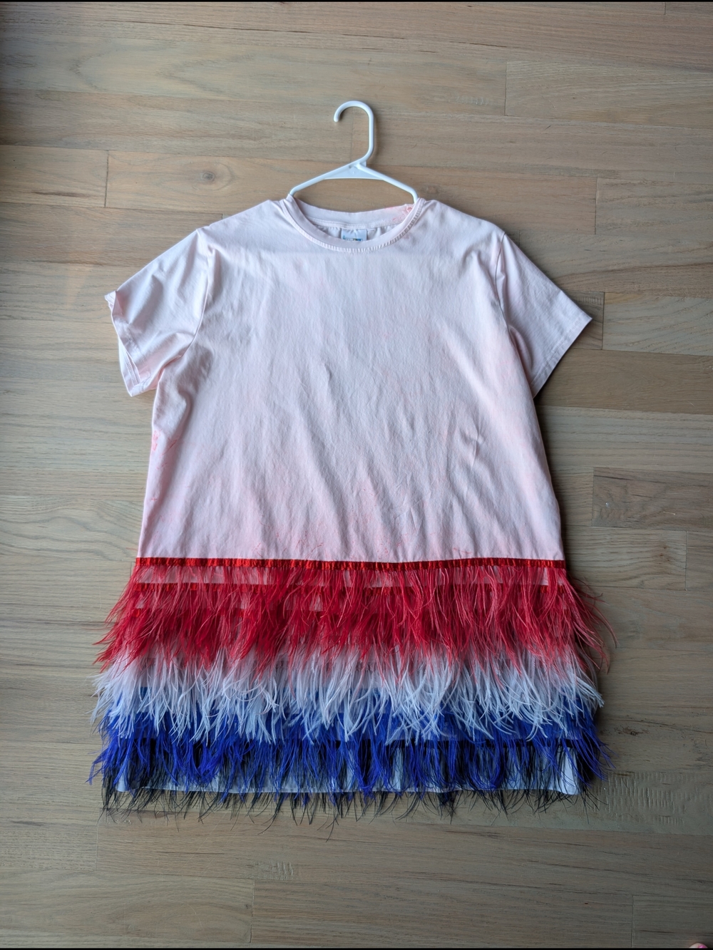 QUEEN OF SPARKLES America USA Tee Dress Feather Trim Size M - READ DESCRIPTION